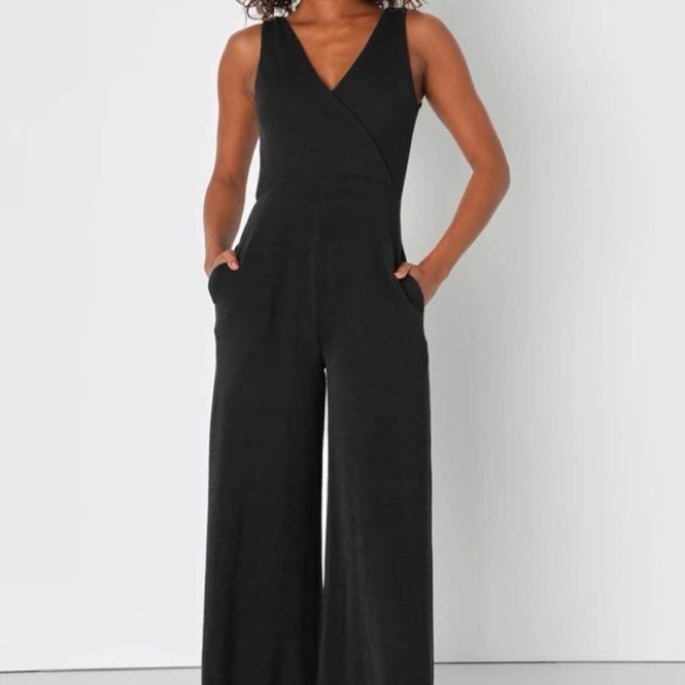 Black Sleeveless Jumpsuit